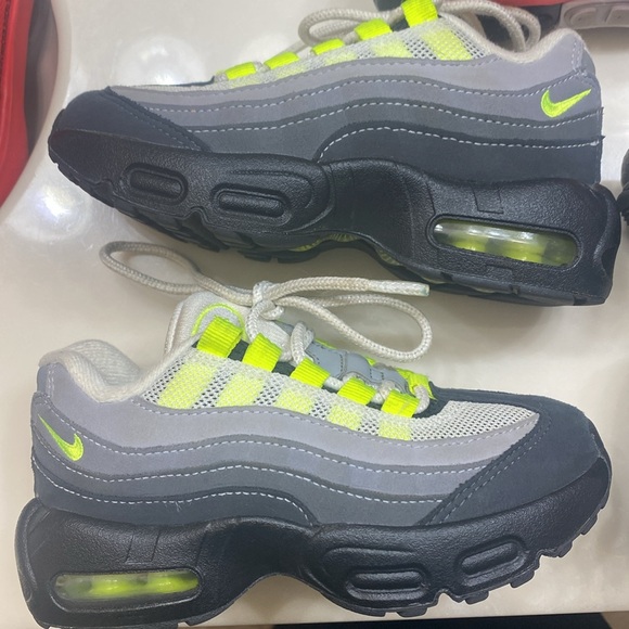 Nike Air Max Boys 3 Pair Bundle Size 11c - Picture 2 of 7